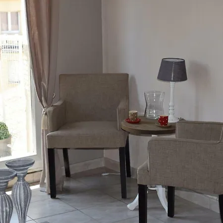 Vue Cite Medievale Apartment *